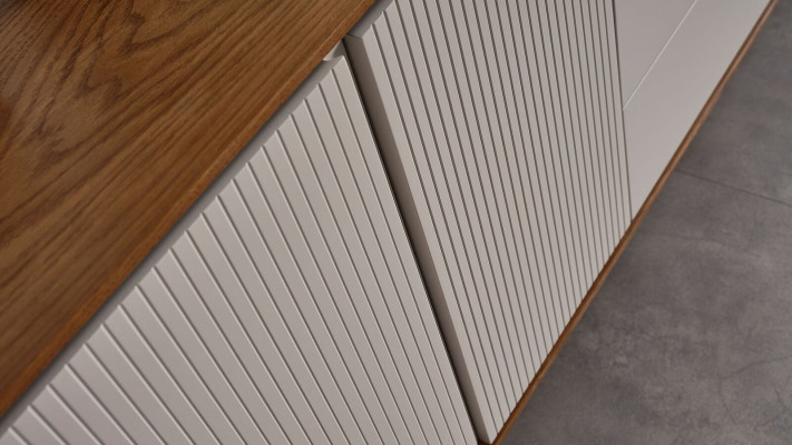  Perfekte Esszimmer Set Besteht aus Beige Anrichte und Spiegel 2tlg. neu