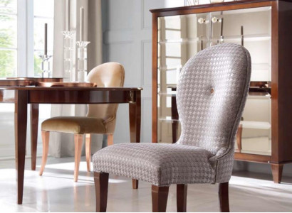 Luxus Esszimmerstuhl Stuhl Sessel Sitzer Esszimmer Stühle Holz Modern Grau