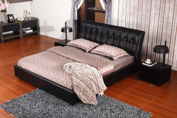 Designer Schlafzimmer Doppelbett Bett Betten Leder Hotel Luxus Polster