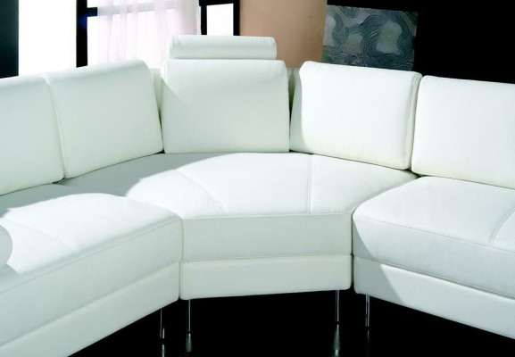 Moderne Wohnlandschaft mit Chesterfield Knöpfen Ledersofa Sofa Couch Polster