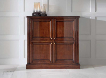 Kommode Luxus Schrank Schränke Kommoden Wohnzimmer Holz Klassische Design Braun