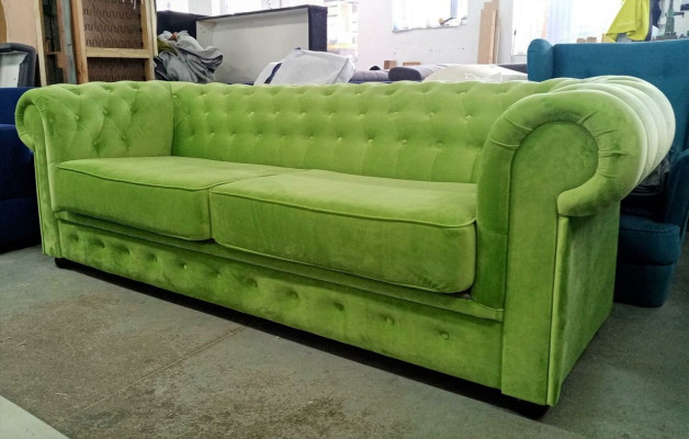 Sofa 2 Sitzer Polsterung Metall Design Couches Samt Vintage Stil Chesterfield