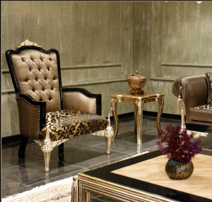 Braune Chesterfield Wohnzimmer Sofas 3-Sitzer Textilsessel Couchtisch