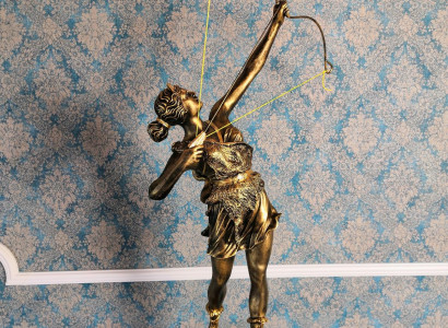 Diana Göttin Bogen Pfeil XXL Designer Statue Skulptur Figur Statuen Dekoration