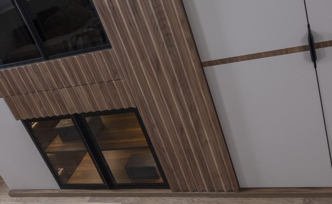 Schrank Kleiderschrank Schlafzimmer Schränke Modern Holz Luxus 260cm