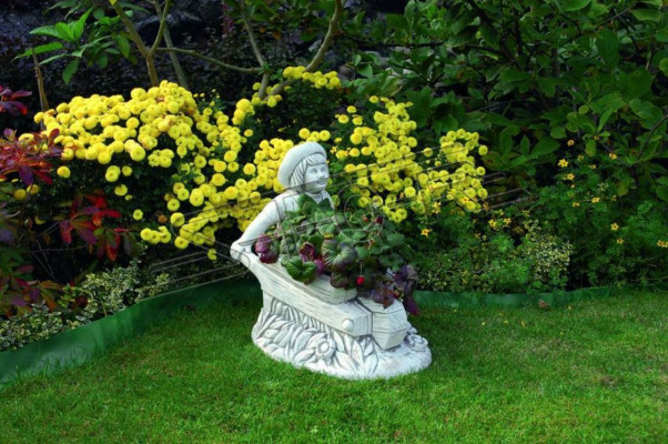 Blumenkübel Pflanz Kübel Dekoration Figur Vasen Natur Blumentöpfe Garten