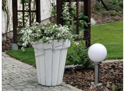 Blumenkübel Pflanz Kübel Dekoration Vasen Natur Garten Figur Blumentöpfe