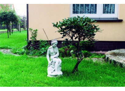 Damen Figur Statue Figuren Statuen Skulptur Skulpturen Garten