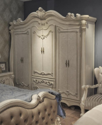 Klassischer Antik Stil Kleiderschrank Schrank Holz Garderobe Schlafzimmer Barock