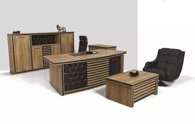 Komplettes Büro-Set Schreibtisch Büroschrank Couchtisch Designer Möbel