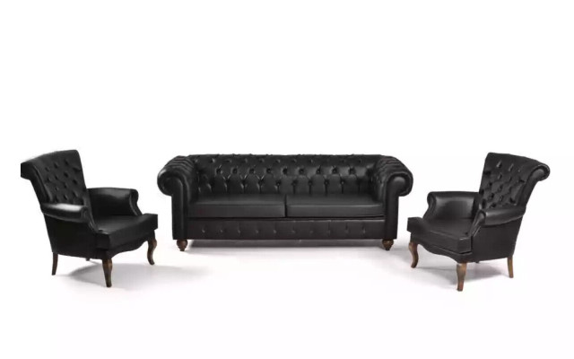 Schwarzer Chesterfield Dreisitzer Büroeinrichtung Couch Luxus Sitzer