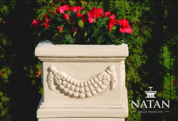 Blumenkorb Blumenkasten Blumen Gefäss Terrasse Dekoration Statue Figuren Garten