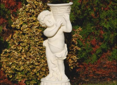 Figur Statue mit Blumen Gefäss Kasten Statuen Figuren Skulptur Garten