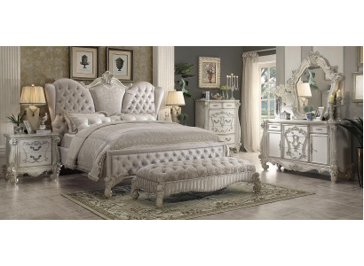 Klassisches Bett Doppelbett Bett Design 2x Nachttische Holz Betten Neu