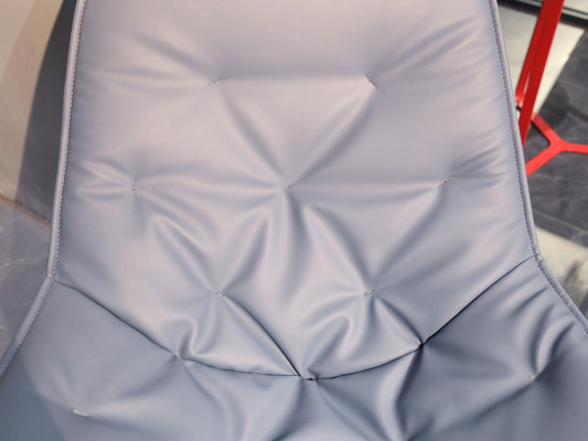 Design Sessel Lounge Club Fernseh Stuhl Stühle Relax Konferenz Büro Neu Metall