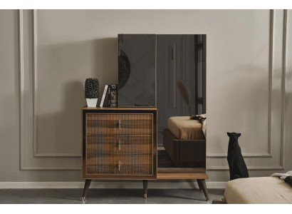 Braune Schlafzimmer Möbel Kommode mit Spiegel Luxus Holz Set 3-türig