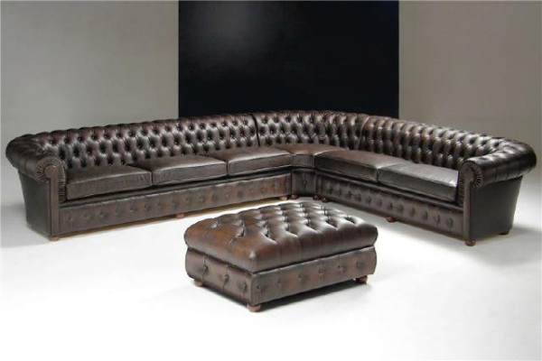Klassische Ecksofa Eckcouch Couch Sofa Polster Leder Sitz Chesterfield Garnitur
