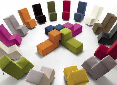 Hocker Ottoman Chaise Lounge Sitzbank Wohnzimmer Möbel gepolstert Fuß Italien