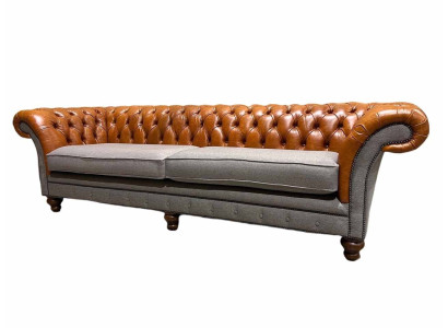 Klassische 4-Sitzer Chesterfield Couch in Braun - Hochwertiges Textil und Edles Lederdesign