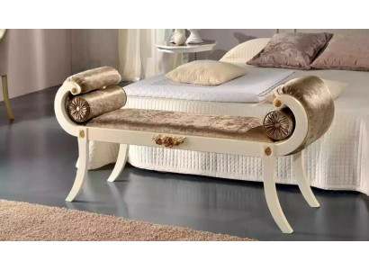 Klassische Beige Polsterbank Sitzbänke Sitzmöbel Designer Holzmöbel