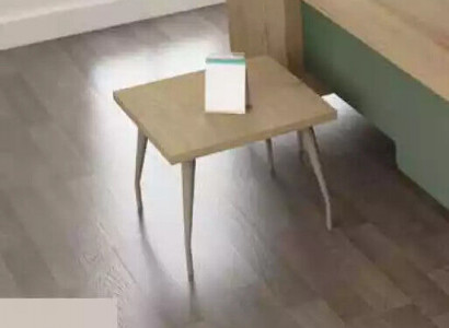 Klassischer Heller Couchtisch Modernes Design Ablage Holztisch Büro