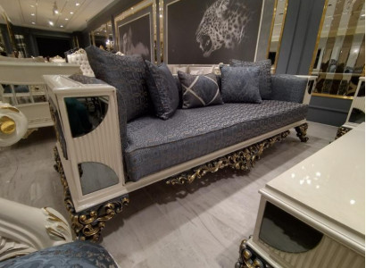 Luxuriöses 3 Sitzer Sofa Edlen Sofa Eleganter Wohnzimmer Art deco Sofa Neu