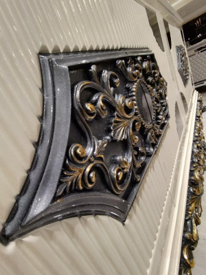 Hochwertiger Eleganter Kommode mit Spiegel stilvollem Erscheinungsbild