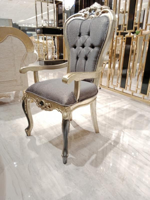 Exklusiver Chesterfield Esszimmer Stuhl Gemütlicher Stuhl Holz Textil Esszimmer Stühle