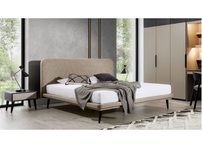 Edle Schlafzimmer Möbel Braunes Textil Bett Designer Holz 2x Nachttische