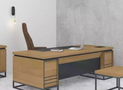 Arbeitszimmer Holztisch Chefscreibtisch Computertisch Officemöbel