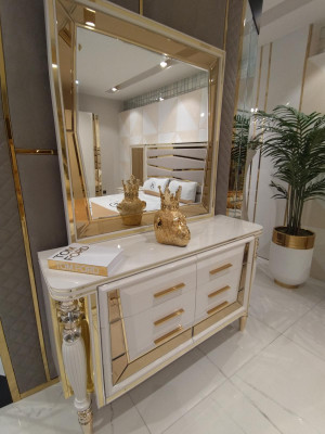 Modern Schlafzimmer Set Bett 2x Nachttische Kommode mit Spiegel Schrank Neu