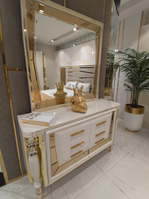 Schlafzimmer Set Komplett Bett + 2x Nachttische Kommode mit Spiegel Modern Neu