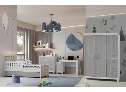 Kinderzimmer-Ensemble: Kommode, Kleiderschrank, Bett & Schreibtisch