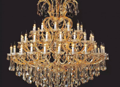 luxuriöser Kristallkronleuchter Qualität neu für das Wohnzimmer