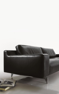 Dreisitz Luxus Sofa 3 Sitzer Sofas Sitz Design Couch Möbel Stil Leder Schwarz