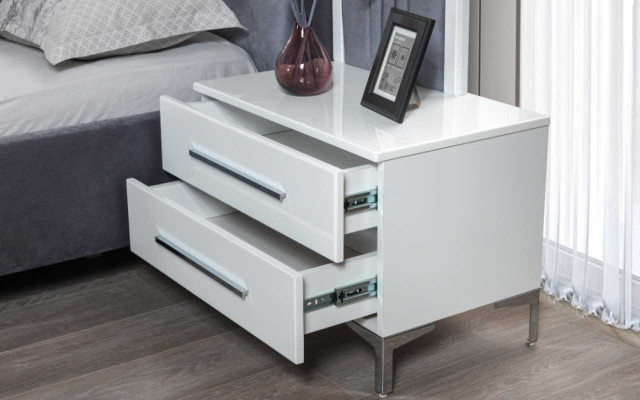 Modernes Graues Doppelbett 2x Holz Nachttische Schlafzimmer Garnitur