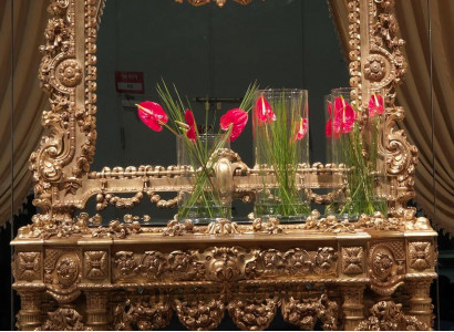 Konsolen Sideboard Tisch Kommode Echtholz Schnitzerei Spiegel Antik Stil Italien