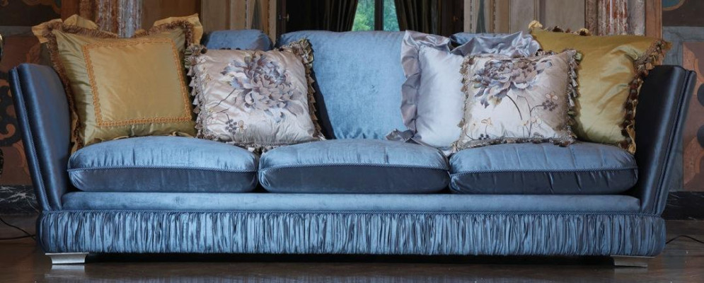 Klassische Dreibettzimmer Sofa Farbe blau Wohnzimmer Textil Sofa Klassiker