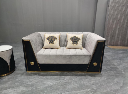 Luxuriöses Doppelsofa mit weicher Polsterung für das Wohnzimmer