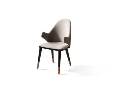 Exklusive Beige Stuhl mit Holz Schwarz Füße Design Esszimmer Neuheit