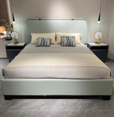 Luxus Schlafzimmer Set Modern Doppelbett mti 2x Nachttische Design 3tlg.Komplett