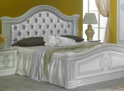 Designer Bett Schlafzimmer Betten Chesterfield Textil Leder Hotel Luxus Polster