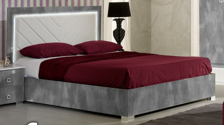 Designer Polsterbett Bett Betten Holzbett Doppelbett Ehebett Designerbett NEU