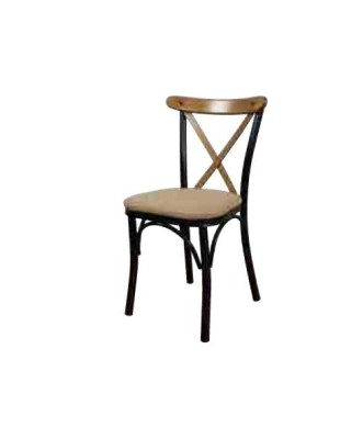 Ein Holzstuhl mit einem weichen Sitz und einem runden Rücken für Ihr Esszimmer