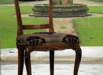 Echtholz Stühle Esszimmer Design Stuhl mit geschnitzten Mustern Lehnstuhl Möbel