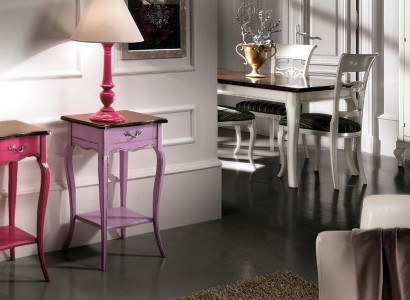 Klassischer Nacht Tisch Konsole Beistell Schlaf Zimmer Holz Tische Konsolen Neu