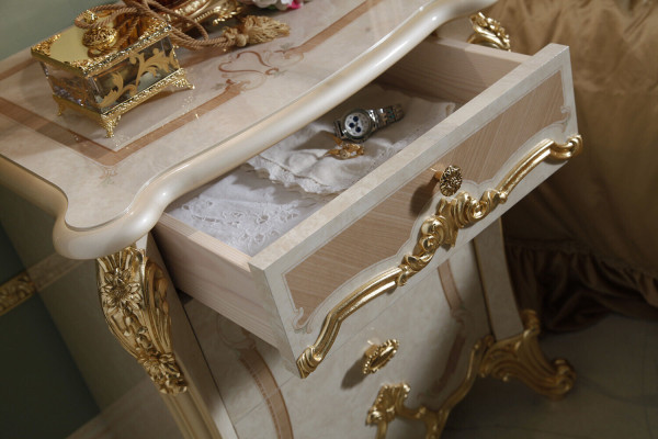 Design Schlafzimmer Komplett Set Bett Nachttisch Kommode Neu Italien 6 tlg. Sets