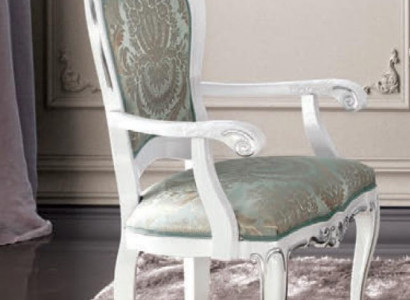 Klassische Stühle Stuhl Lehnstuhl Holzstuhl Esszimmerstuhl Luxus Holz Möbel Neu