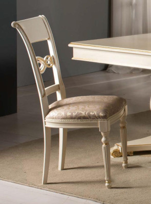 Klassische Stühle Stuhl Designer Holzstuhl Esszimmerstuhl Luxus Holz Neu Möbel