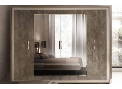 Klassischer Antik Stil Kleiderschrank Schrank Holz Garderobe Schlafzimmer Neu